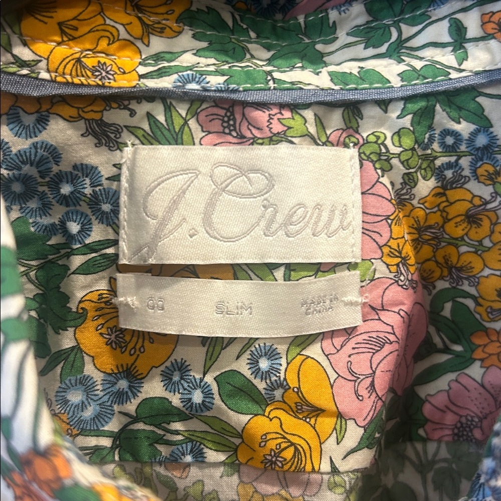 Liberty Fabric J. Crew Floral Button Down Shirt Sz 00 - Picture 3 of 4